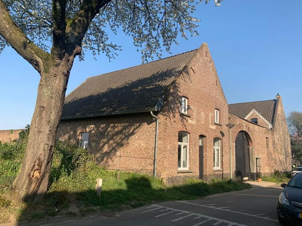 Bed and Breakfast Tanti Baci! Maastricht 0*,